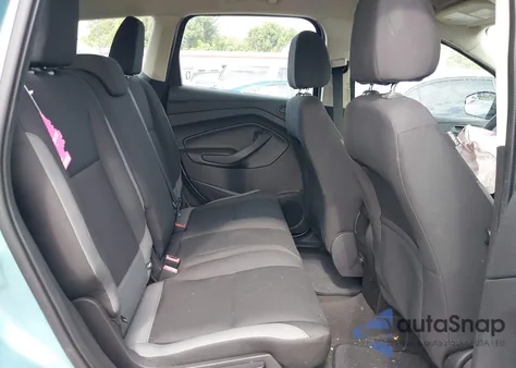 2013 Ford Escape S z USA, uszkodzony, nr VIN 1FMCU0F75DUC06527